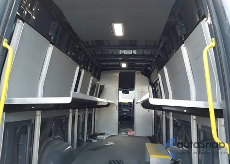 2019 Mercedes-Benz Sprinter 2500 High Roof V6 z USA, uszkodzony, nr VIN WD4PF1CD0KP152555